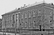 1961 